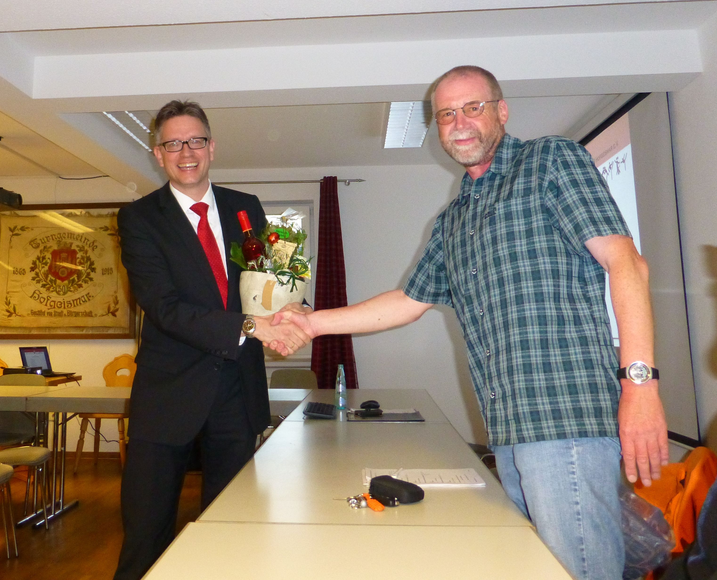 Rainer schütz verabschiedet Stephan Moers